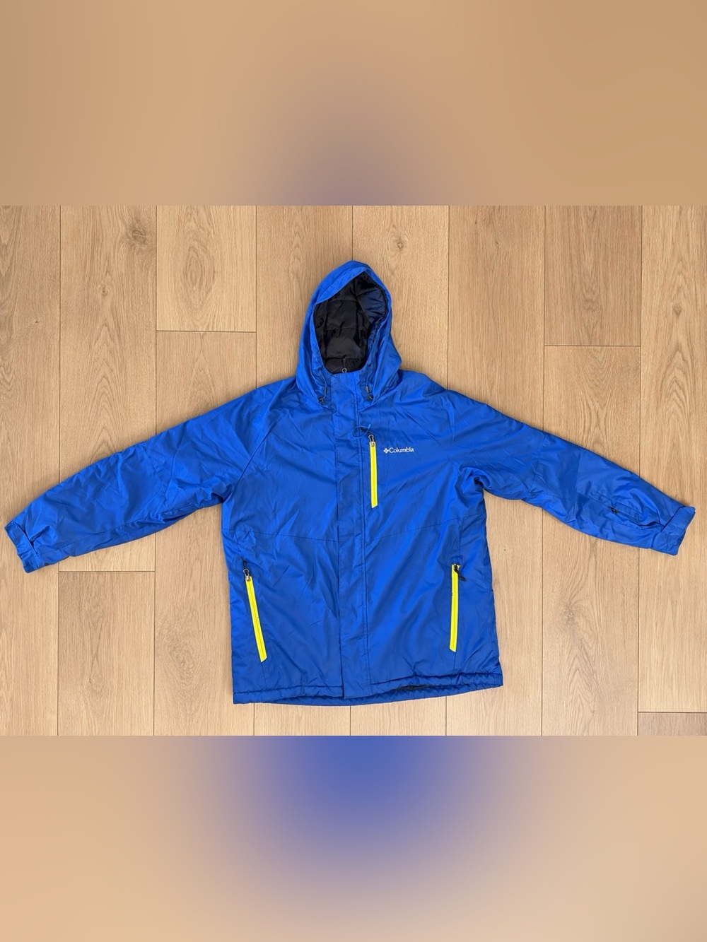 Columbia Men’s Blue Hooded Jacket Size L Yellow Zip Pockets Outdoor Rain Jacket